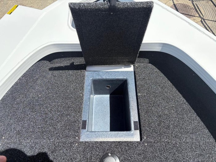 2026 QUINTREX 481 Top Ender Pro