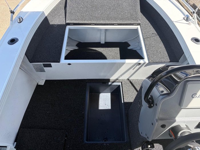 2026 QUINTREX 481 Top Ender Pro