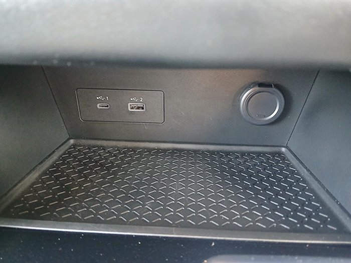 2024 Nissan Pathfinder ST-L