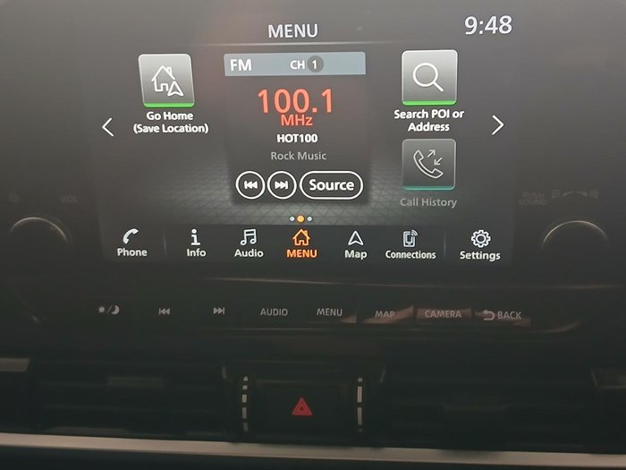 2024 Nissan Pathfinder ST-L