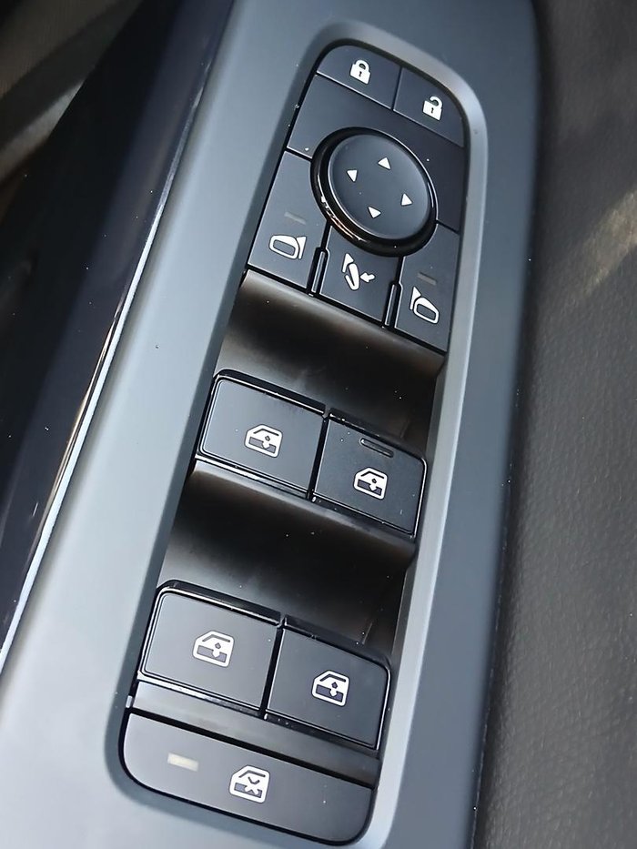 2024 Nissan Pathfinder ST-L