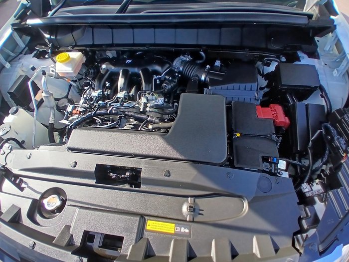 2024 Nissan Pathfinder ST-L