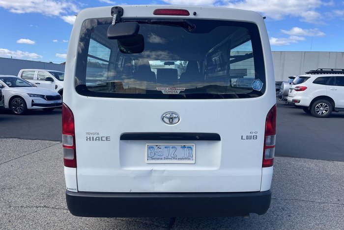 2010 Toyota Hiace