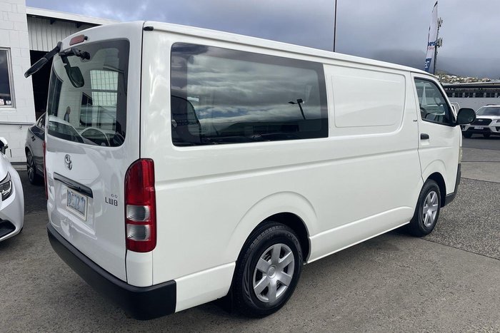 2010 Toyota Hiace