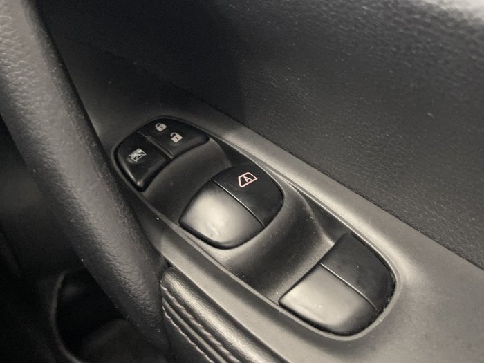 2020 Nissan X-TRAIL ST