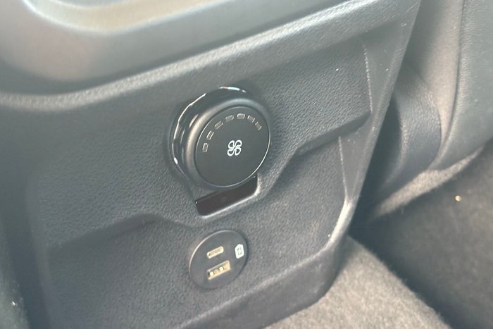 2024 Ford Everest Trend