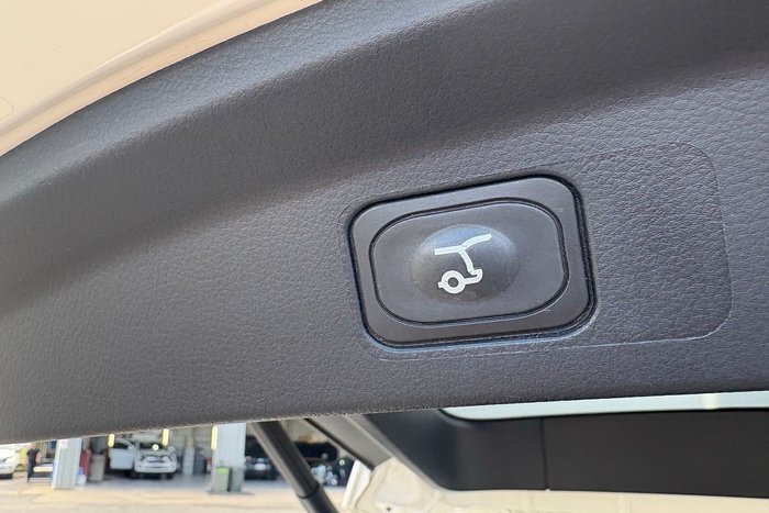 2024 Ford Everest Trend