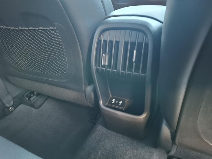 2025 Hyundai Kona Premium