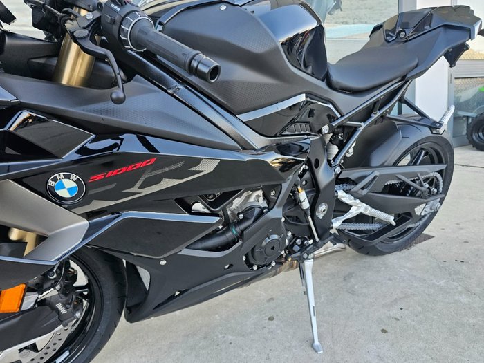 2026 BMW Motorrad S 1000 RR Black