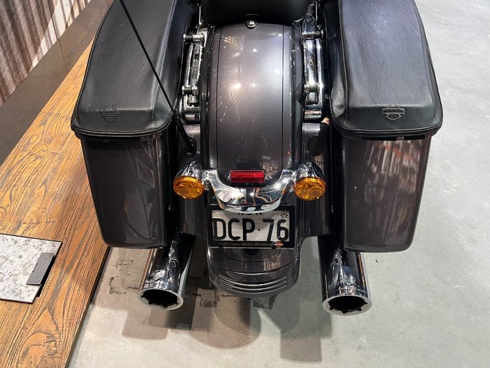2015 HARLEY-DAVIDSON STREET GLIDE SPECIAL