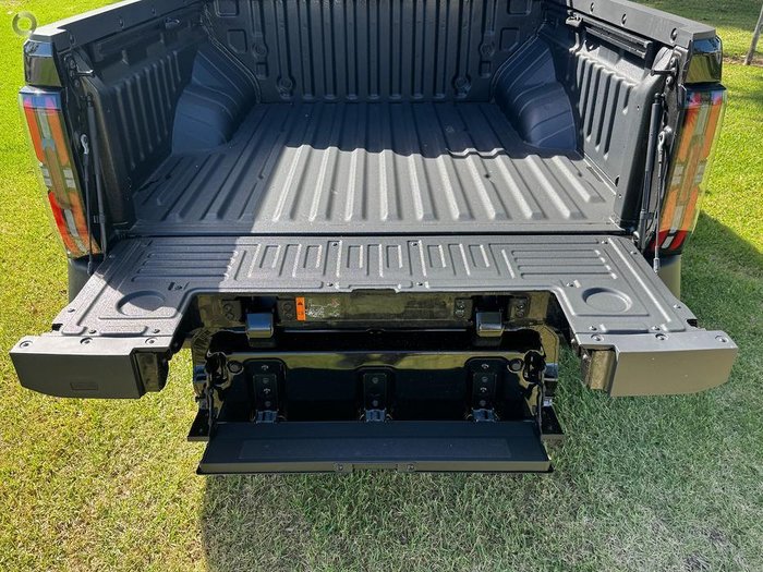 2025 MG MGU9 Explore Pro EKK1C MY25 4X4 Dual Range Midnight Black