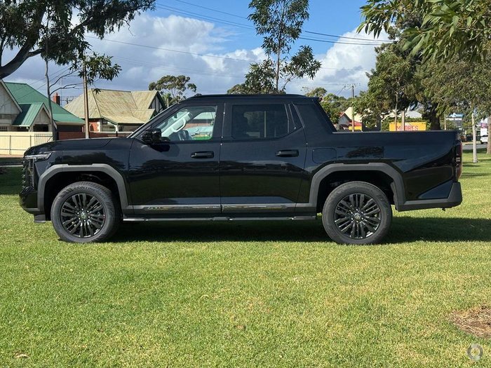 2025 MG MGU9 Explore Pro EKK1C MY25 4X4 Dual Range Midnight Black