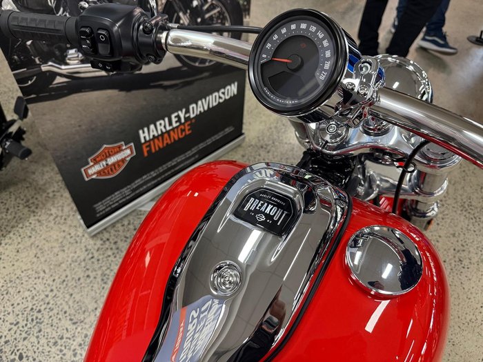 2026 Harley-Davidson Breakout 117 (FXBR) Softail Orange