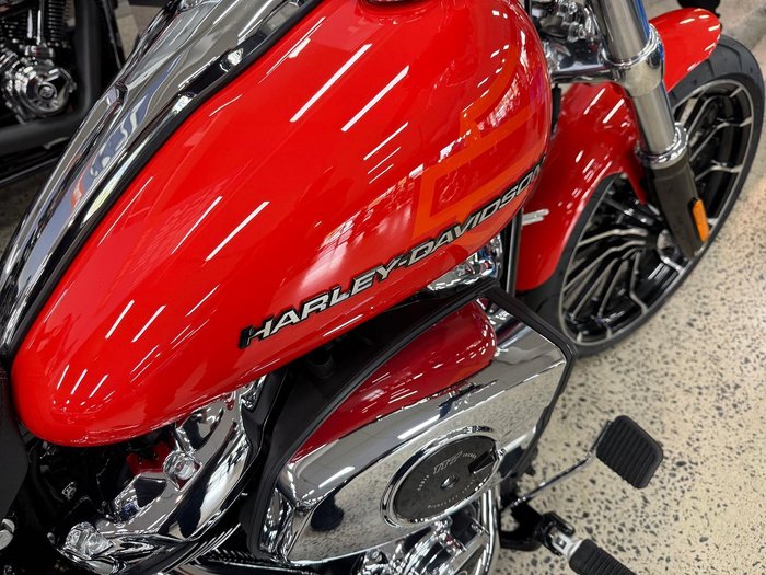 2026 Harley-Davidson Breakout 117 (FXBR) Softail Orange