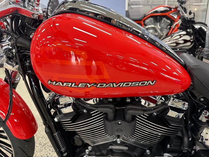 2026 Harley-Davidson Breakout 117 (FXBR) Softail Orange