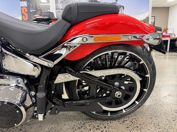 2026 Harley-Davidson Breakout 117 (FXBR) Softail Orange