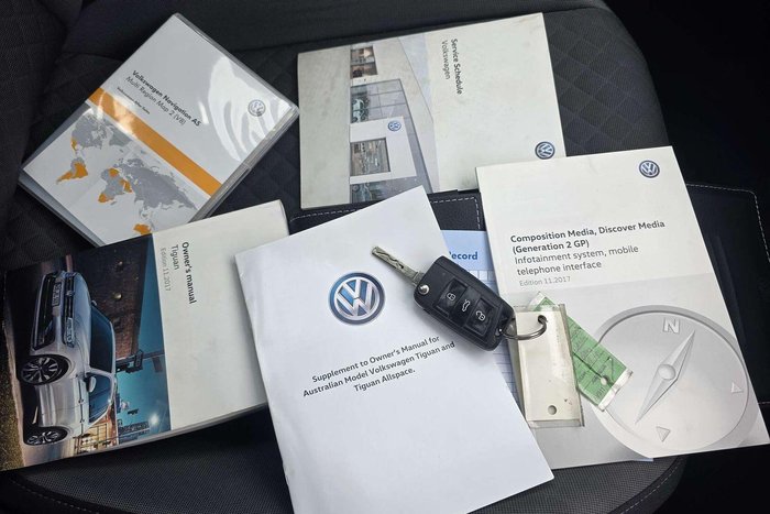 2018 Volkswagen Tiguan 132TSI Comfortline 5N MY18 Four Wheel Drive Pure White