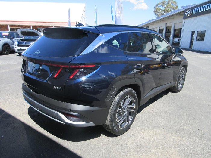 2026 Hyundai Tucson Hybrid Premium