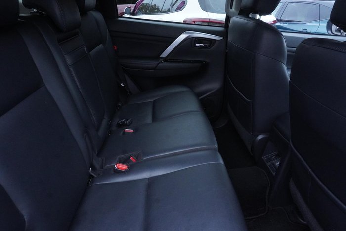 2022 Mitsubishi Pajero Sport GSR