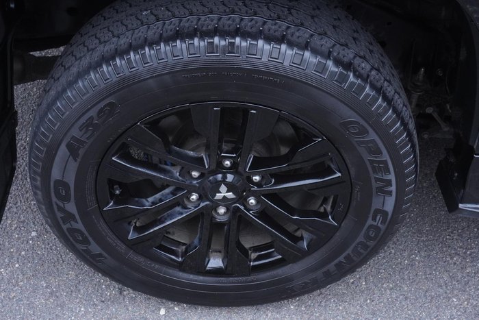 2022 Mitsubishi Pajero Sport GSR