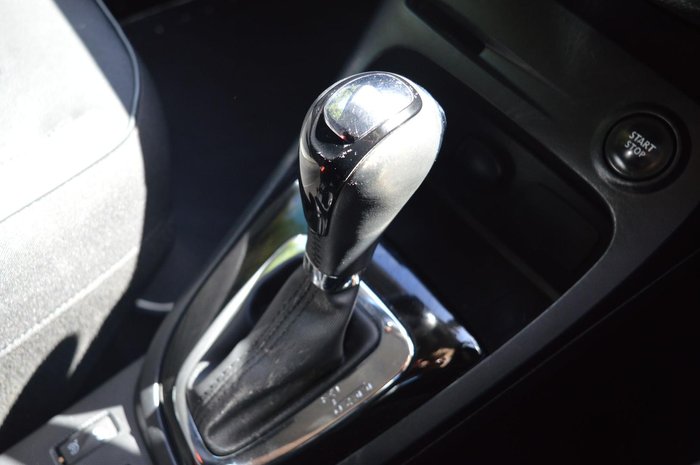 2015 Renault Captur Dynamique J87 Ivory White