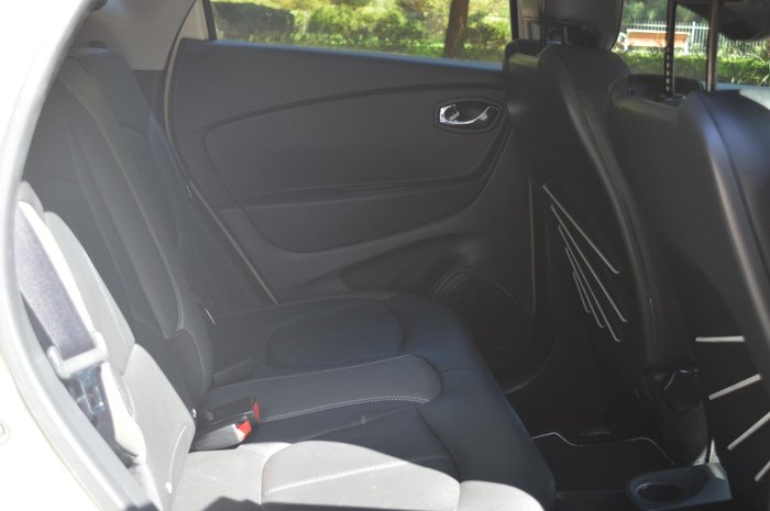 2015 Renault Captur Dynamique J87 Ivory White