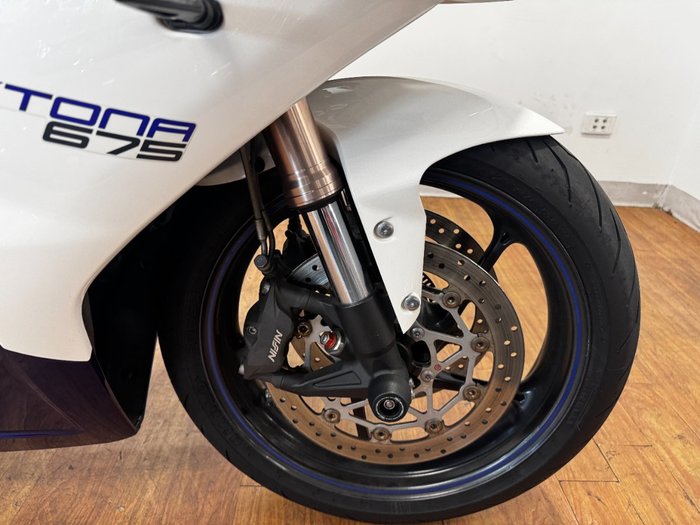 2015 Triumph DAYTONA 675 WHITE