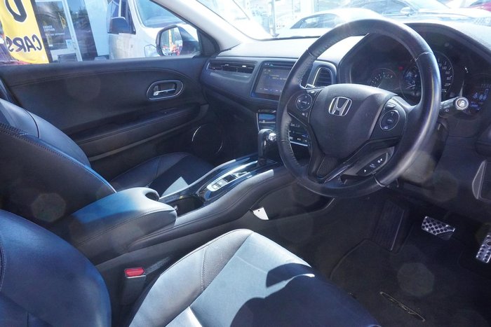 2017 Honda HR-V VTi-L