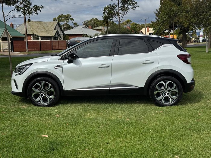 2021 Renault Captur Intens XJB Pearl White