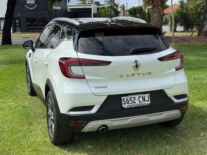 2021 Renault Captur Intens XJB Pearl White