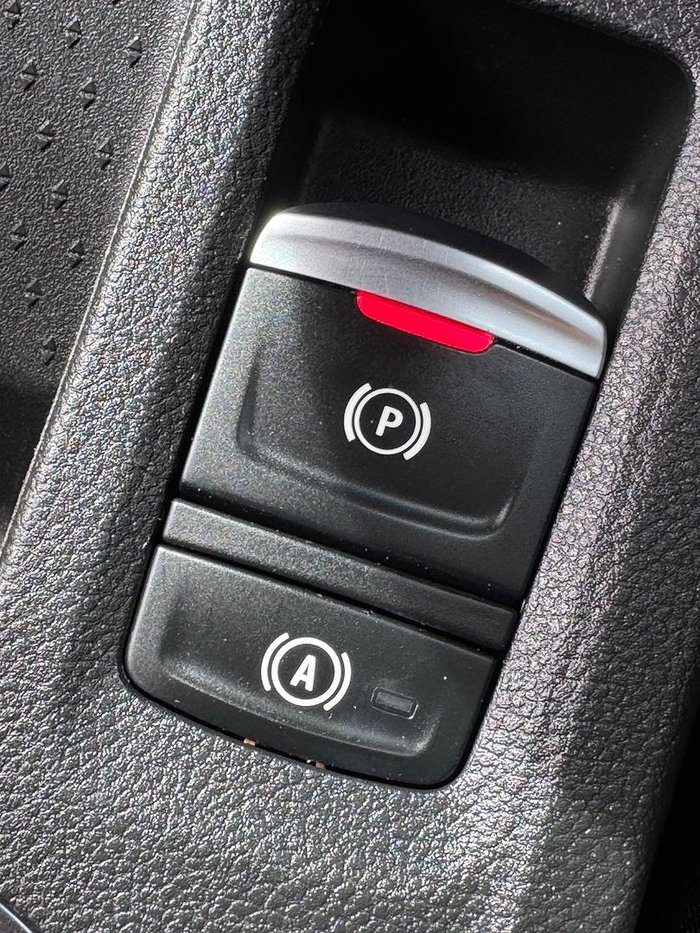 2021 Renault Captur Intens XJB Pearl White