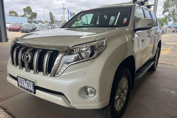 2017 Toyota Landcruiser Prado VX