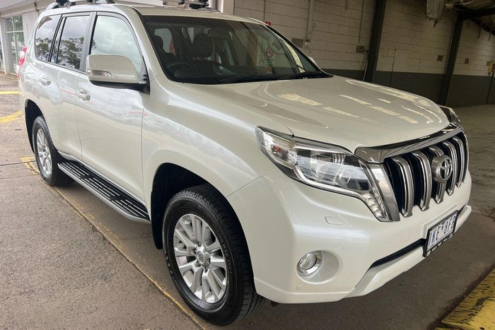 2017 Toyota Landcruiser Prado VX