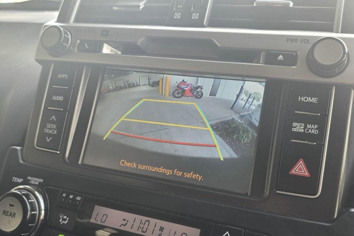 2017 Toyota Landcruiser Prado VX