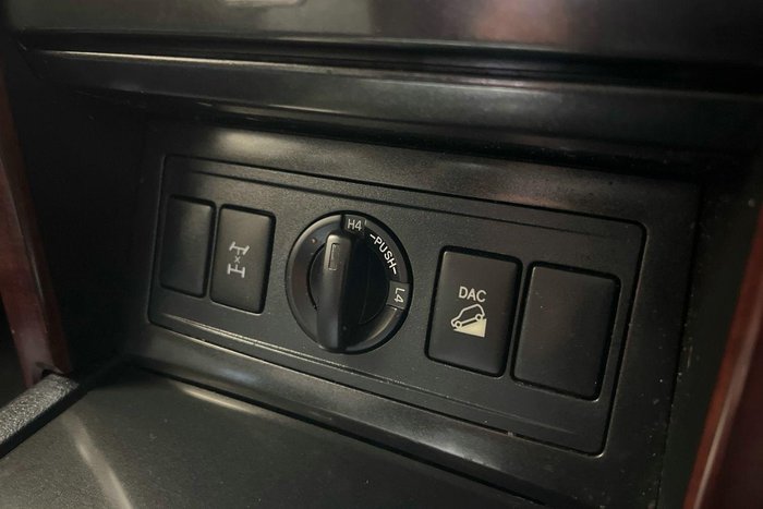 2017 Toyota Landcruiser Prado VX