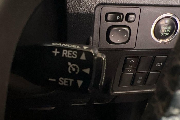 2017 Toyota Landcruiser Prado VX