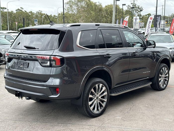 2024 Ford Everest Platinum