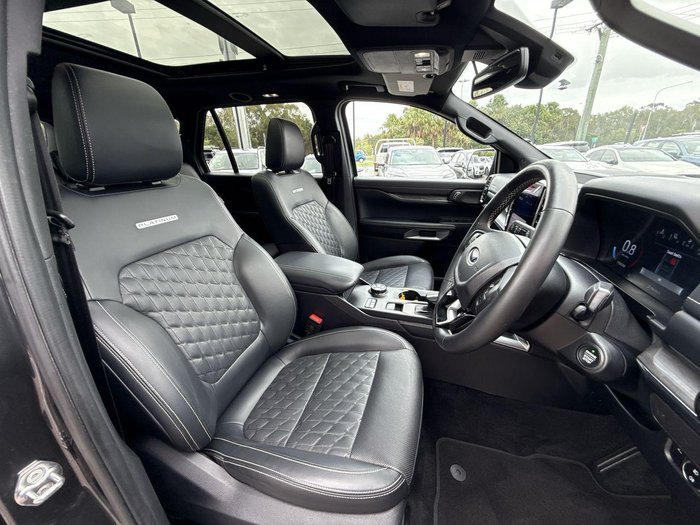 2024 Ford Everest Platinum