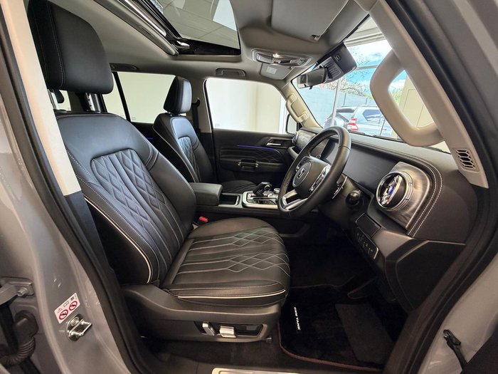 2024 GWM Tank 300 Lux