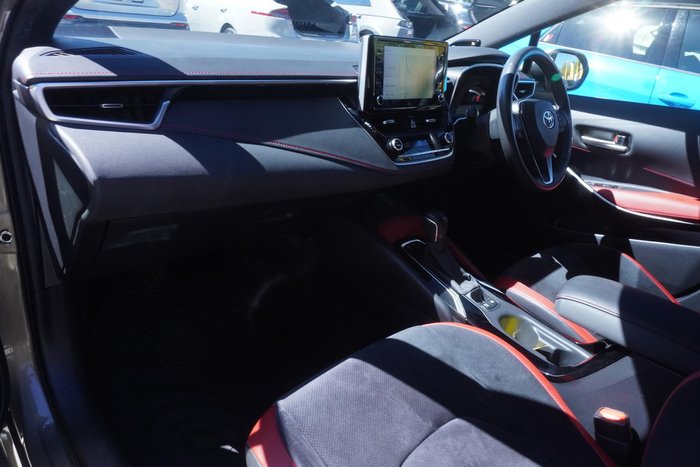 2020 Toyota Corolla ZR Hybrid