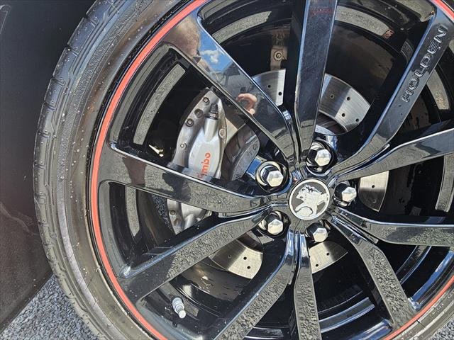 2017 Holden Calais Director