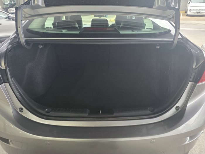 2015 Mazda 3 SP25 GT