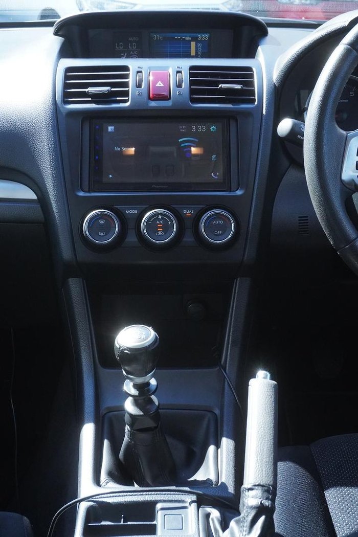 2014 Subaru Impreza 2.0i-L