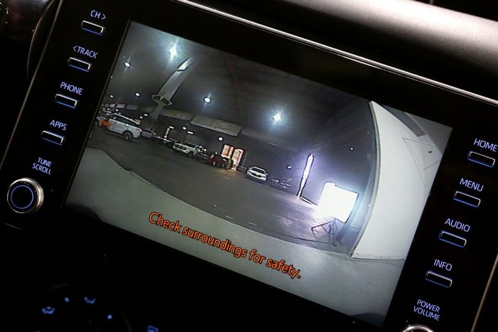 2024 Toyota Hilux SR