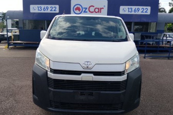2019 TOYOTA HIACE
