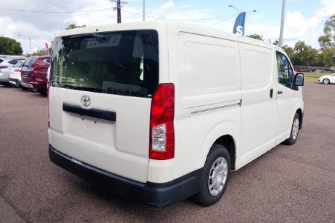 2019 TOYOTA HIACE LWB