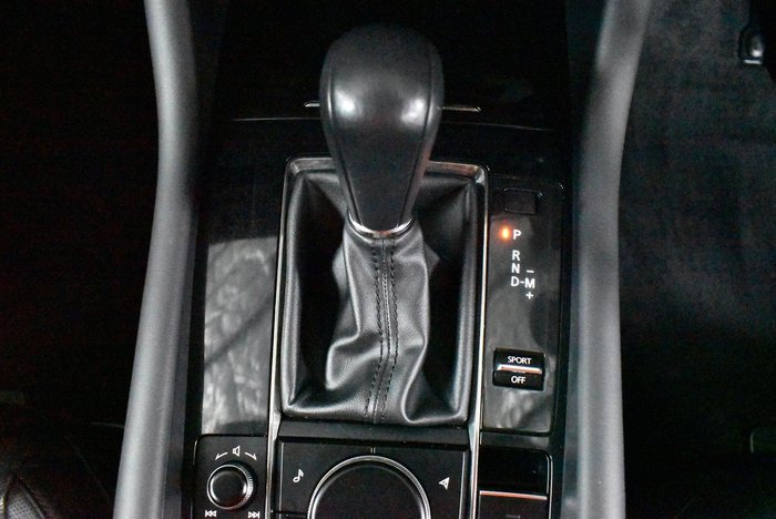 2024 MG MG5 Essence