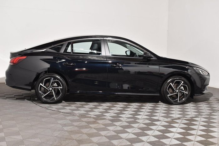 2024 MG MG5 Essence