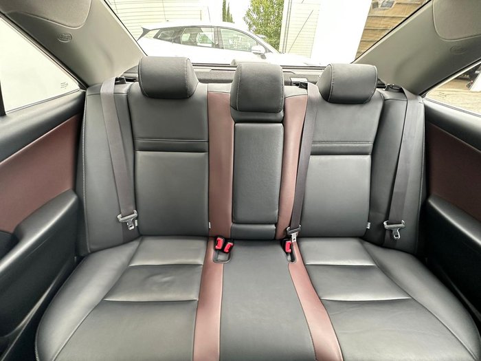 2017 Toyota Camry Atara SX