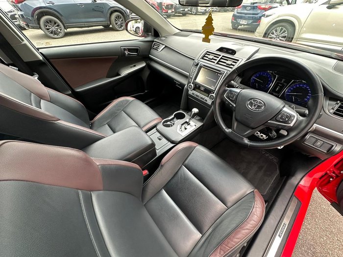 2017 Toyota Camry Atara SX